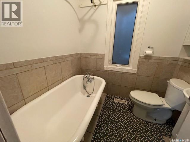 2172 Wallace Street, Regina, Saskatchewan  S4N 4A5 - Photo 10 - SK015875