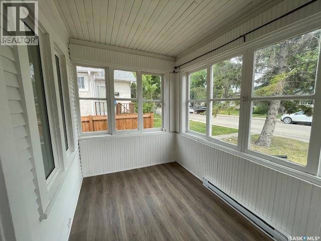 2172 Wallace Street, Regina, Saskatchewan  S4N 4A5 - Photo 2 - SK015875