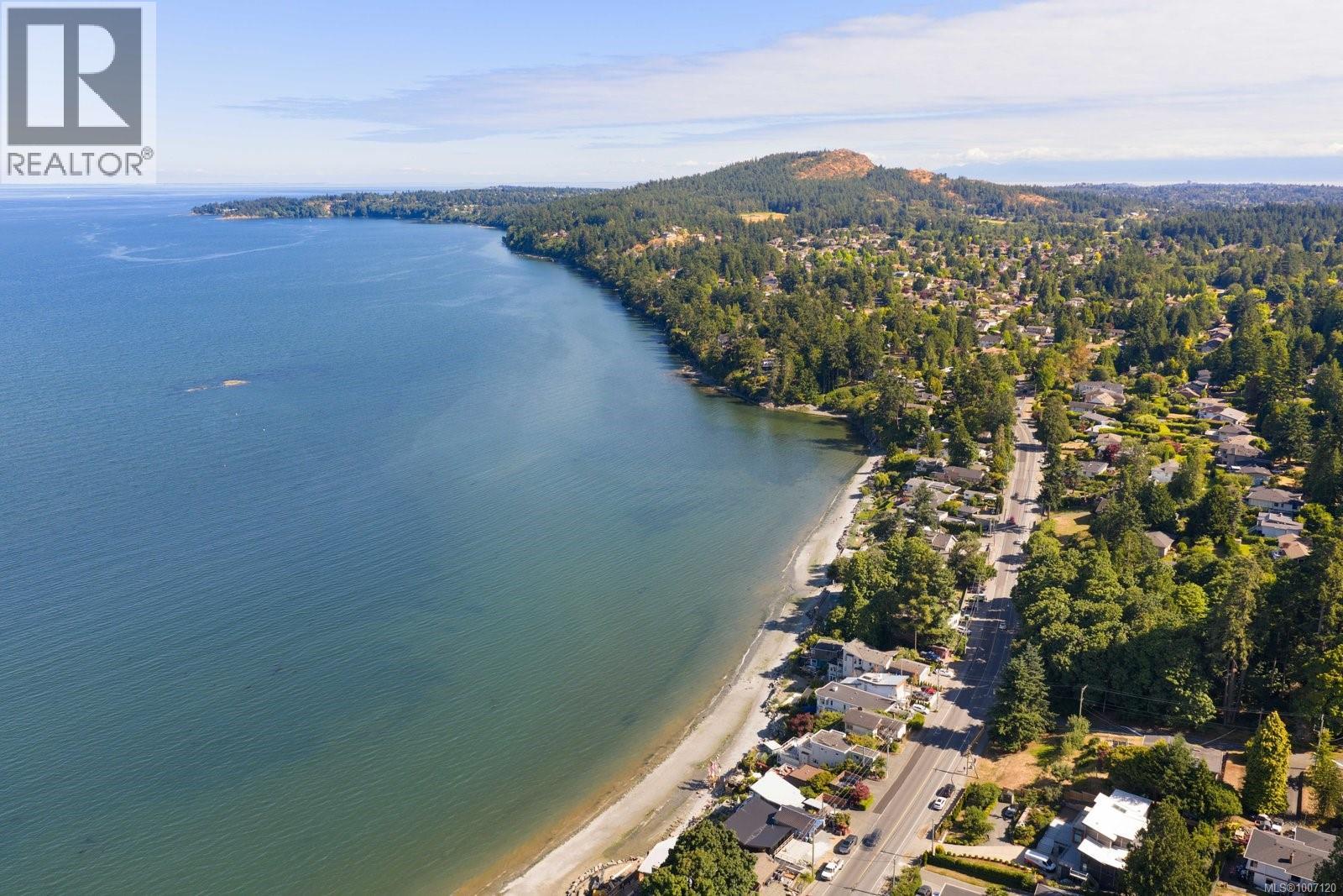 Property at 5015 Cordova Bay Rd image 1
