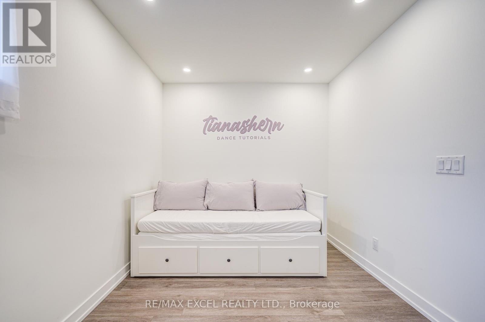 26 - 51 Winlock Park, Toronto, Ontario  M2M 0B8 - Photo 42 - C12351354