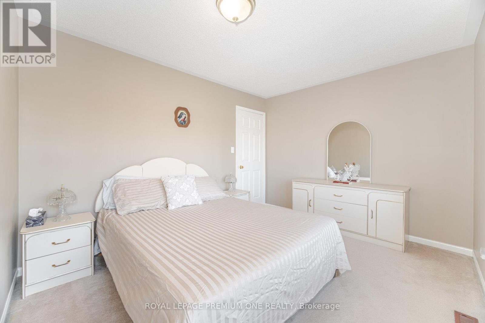 21 Ocean Avenue, Vaughan, Ontario  L6A 2X7 - Photo 31 - N12351406