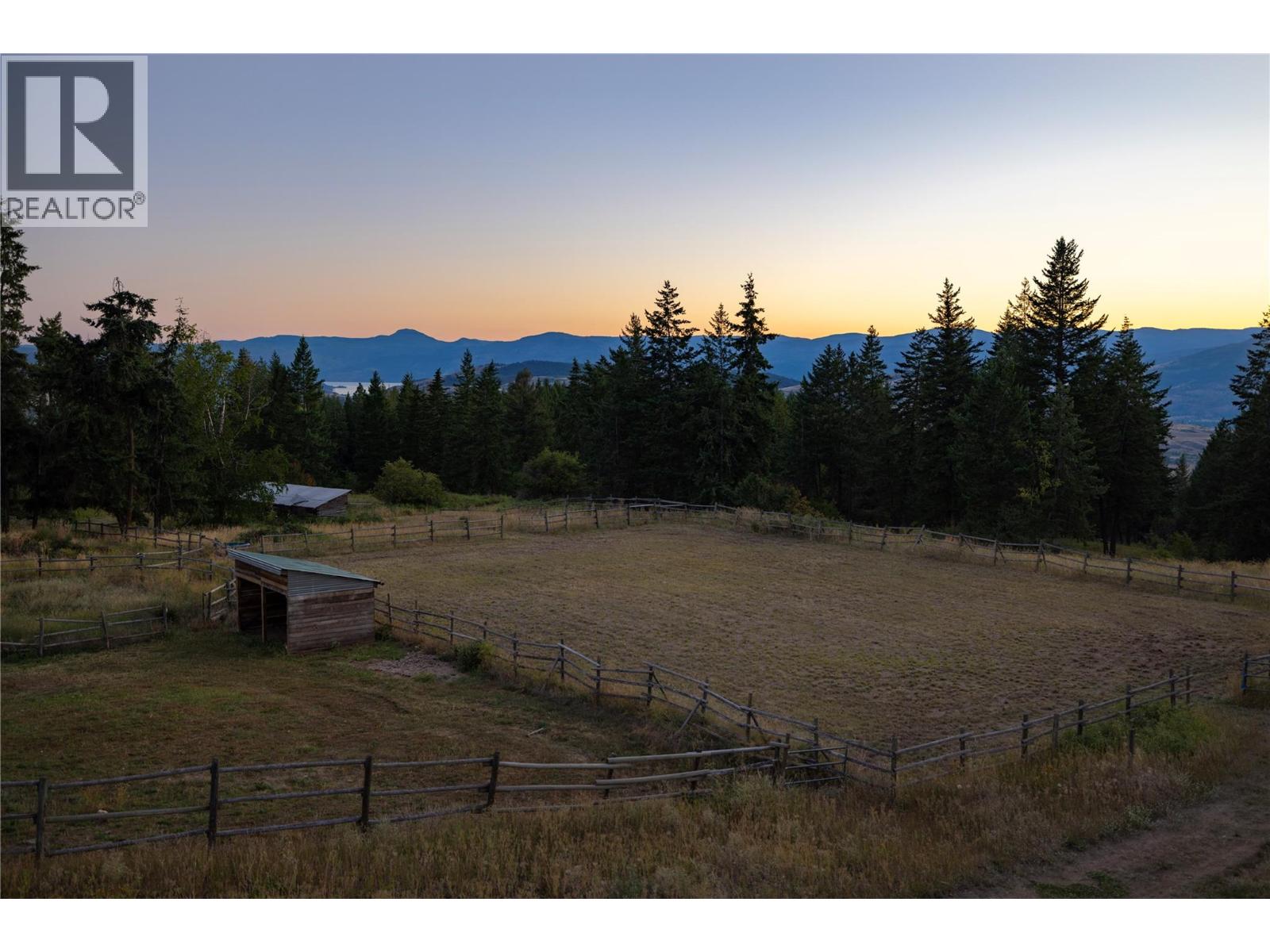 7940 Keddleston Road, Vernon, British Columbia  V1B 3N4 - Photo 60 - 10359102