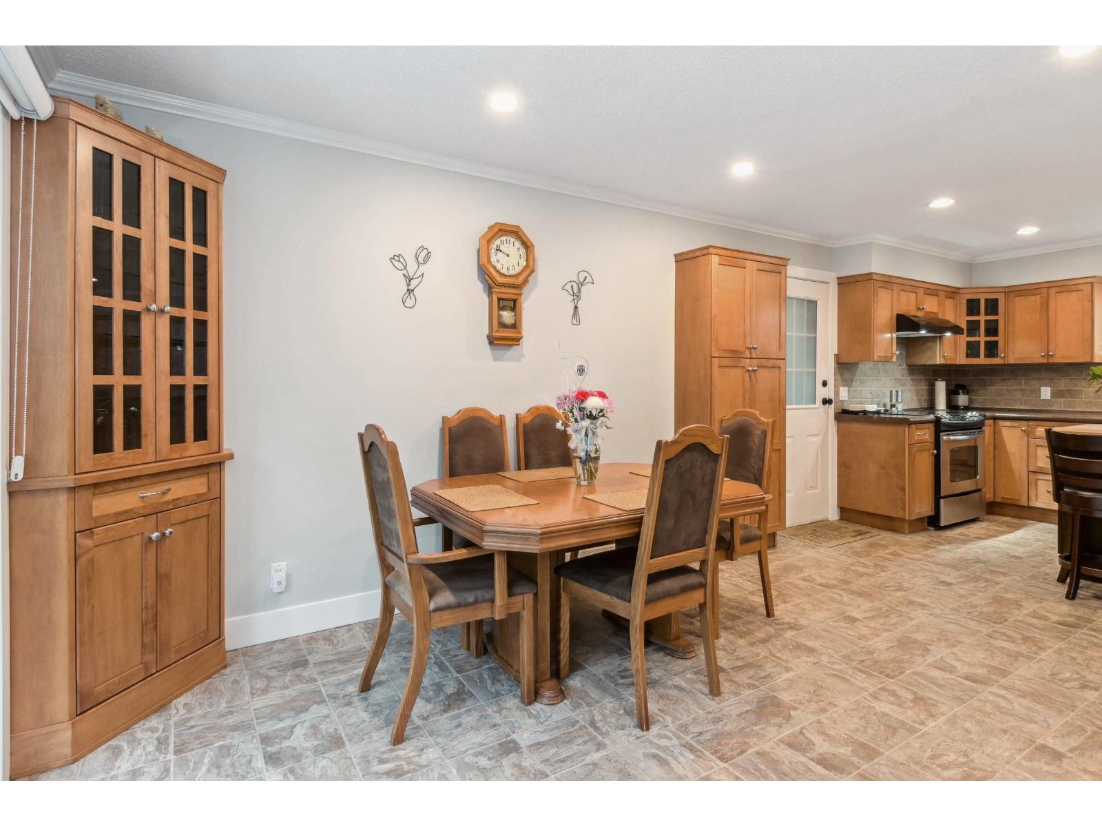 2739 Sheffield Way, Abbotsford, British Columbia  V2S 4B7 - Photo 9 - R3037111