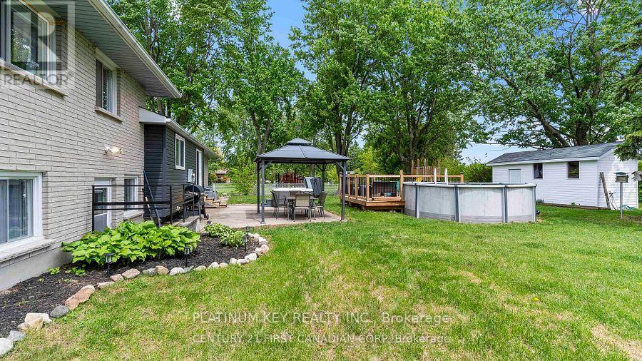 741 Glover Crescent, Strathroy-Caradoc, Ontario  N0L 1W0 - Photo 30 - X12351442