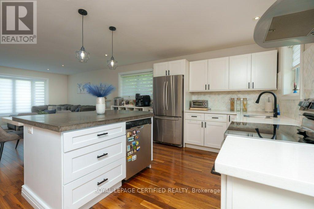 72 Ferndale Crescent, Brampton, Ontario  L6W 1E9 - Photo 25 - W12351359