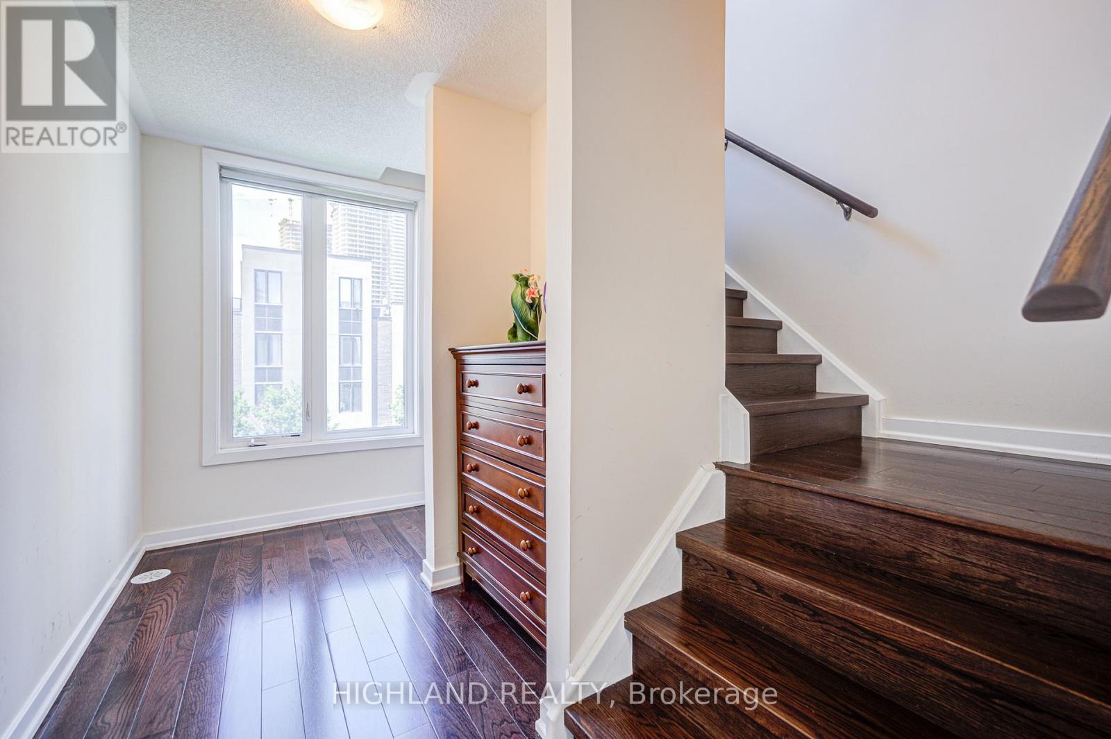 7 - 4030 Parkside Village Drive, Mississauga (City Centre), Ontario  L5B 0K2 - Photo 17 - W12351381