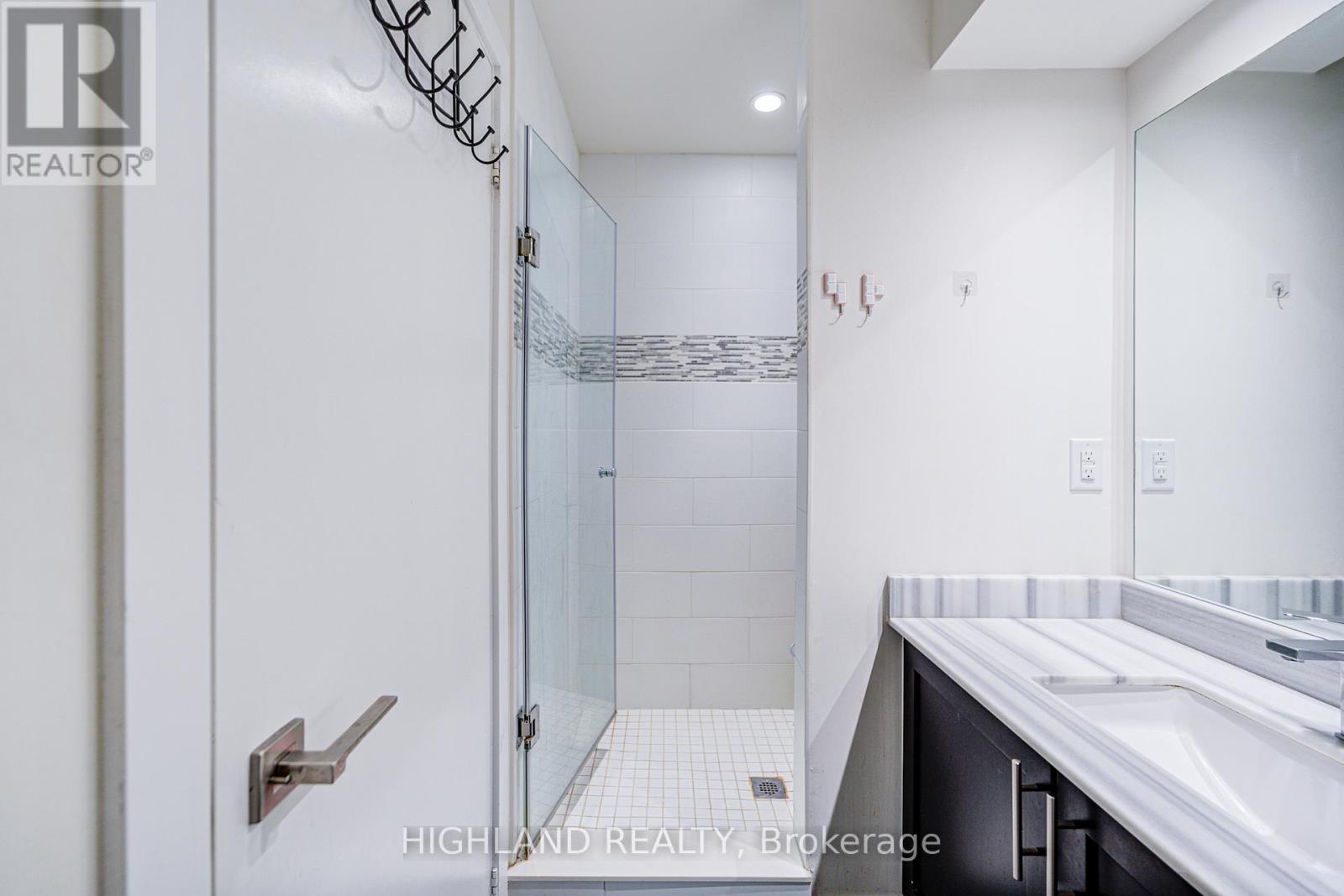 7 - 4030 Parkside Village Drive, Mississauga (City Centre), Ontario  L5B 0K2 - Photo 22 - W12351381