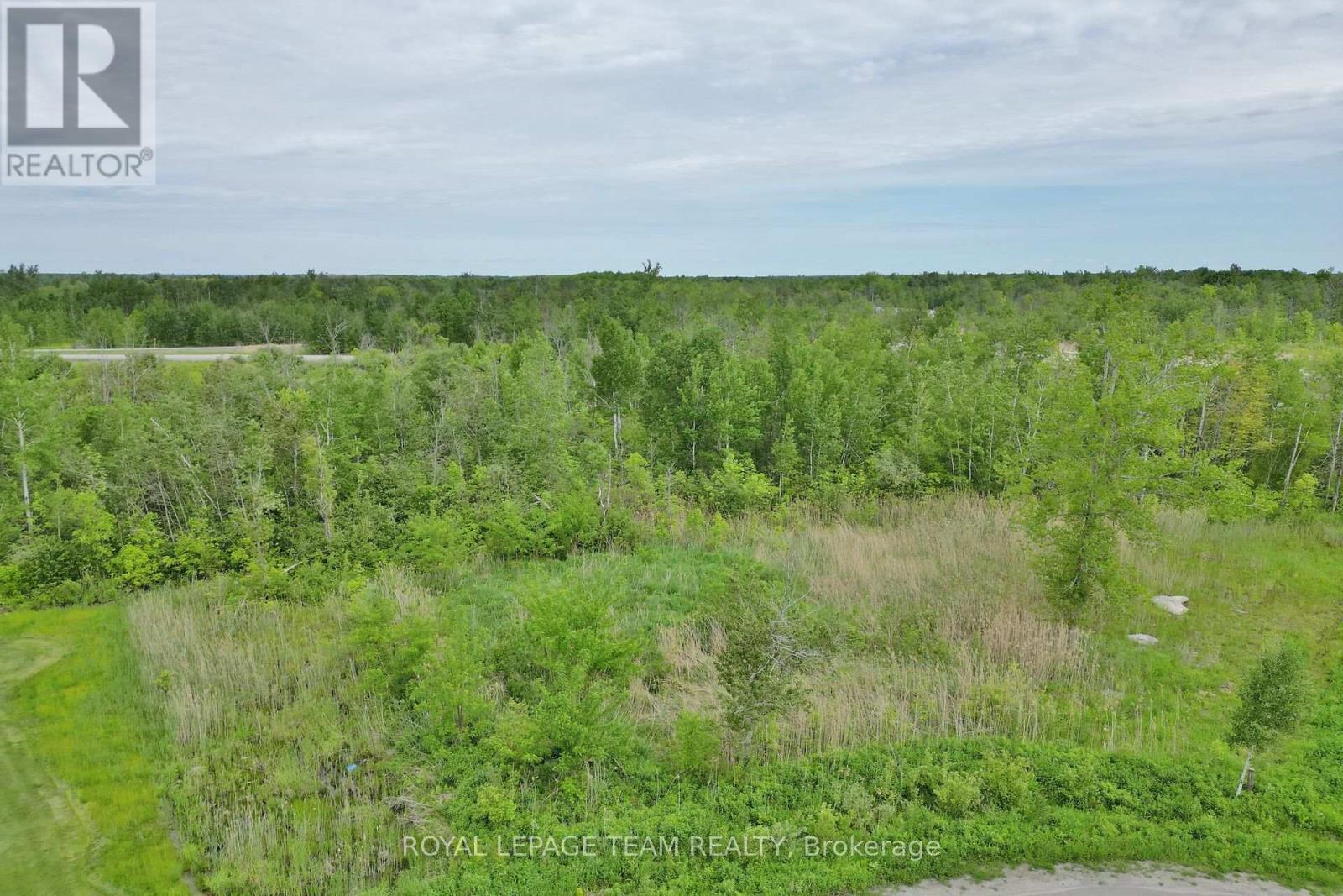 17 Rideau Crossing Crescent, North Grenville, Ontario  K0G 1J0 - Photo 12 - X12351431