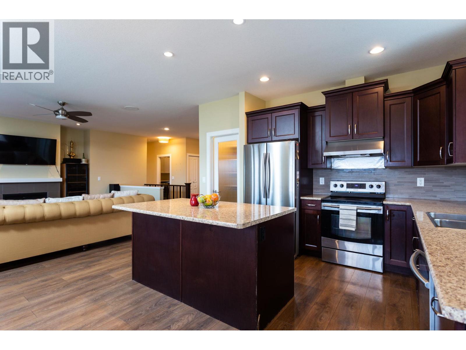833 Mccurdy Road E, Kelowna, British Columbia  V1X 8G3 - Photo 17 - 10357436