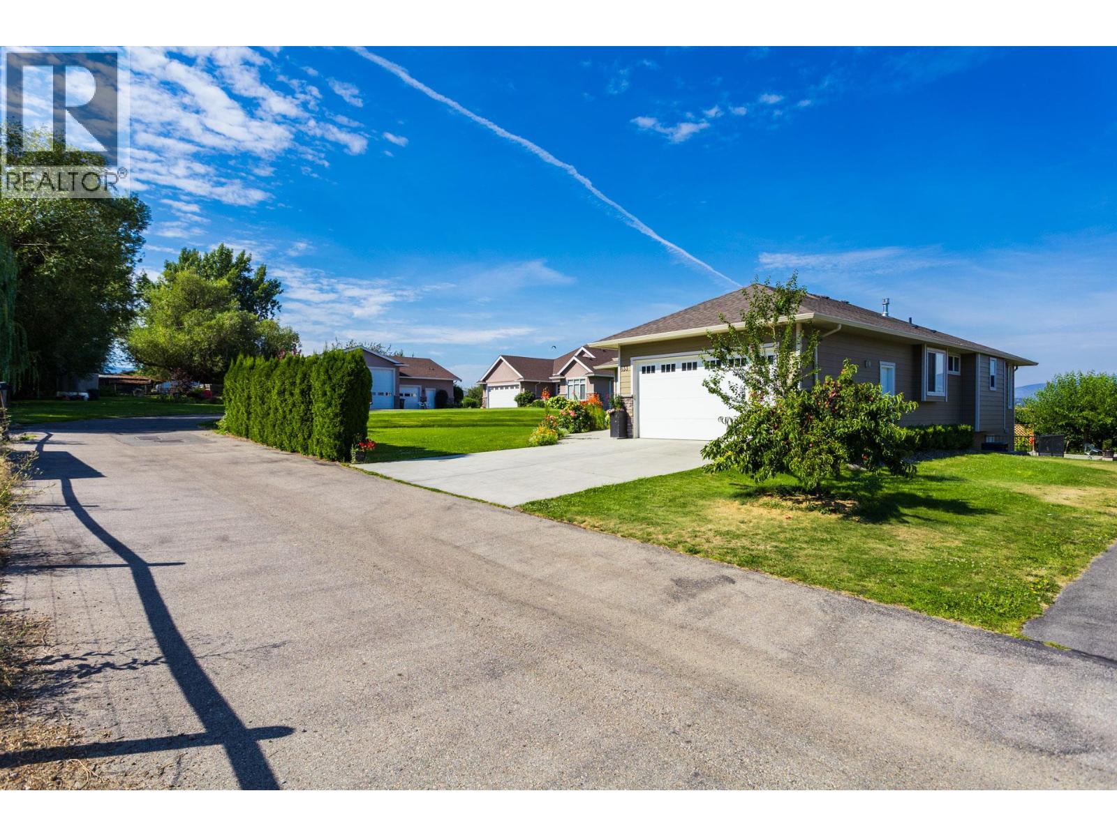 833 Mccurdy Road E, Kelowna, British Columbia  V1X 8G3 - Photo 8 - 10357436