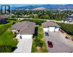 833 McCurdy Road E, kelowna, British Columbia