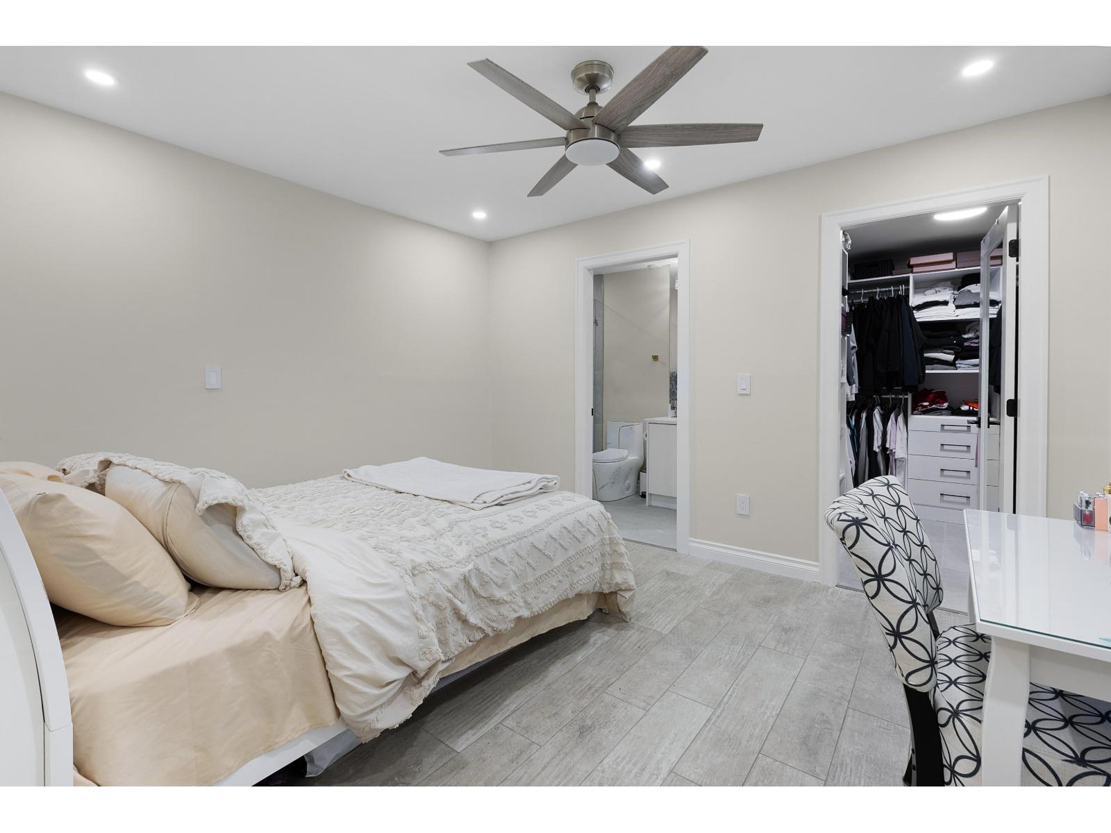 18244 54 Avenue, Surrey, British Columbia  V3S 7Z1 - Photo 14 - R3036900