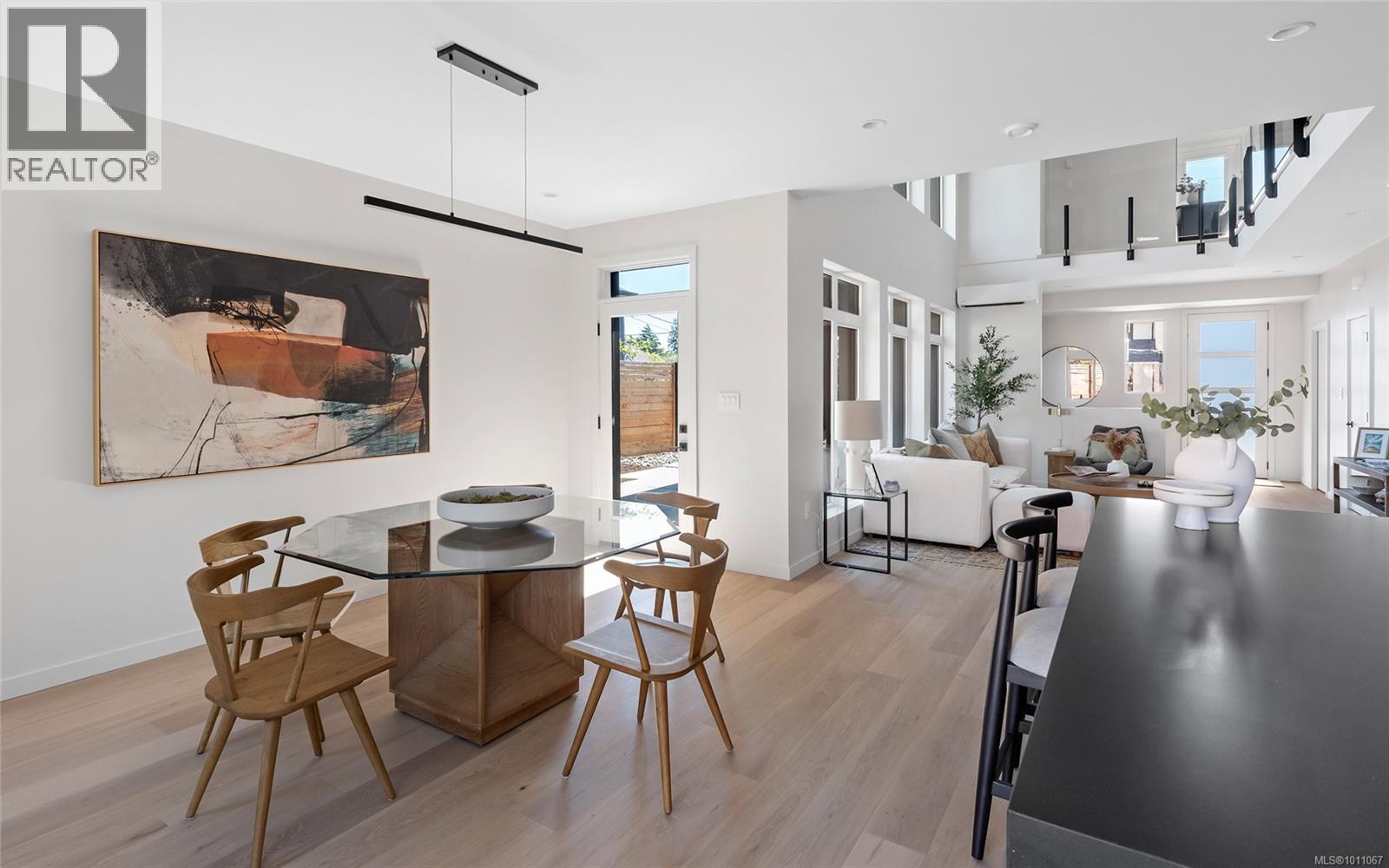 1970 Kings Rd, Saanich, British Columbia  V8R 2P5 - Photo 20 - 1011067