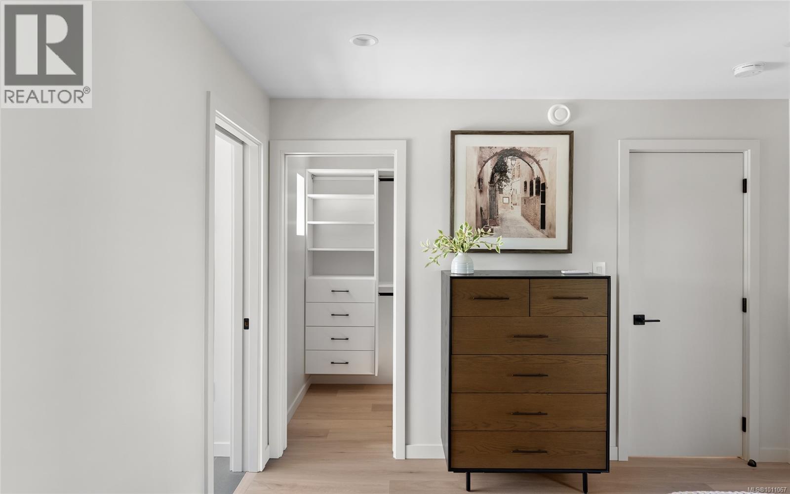 1970 Kings Rd, Saanich, British Columbia  V8R 2P5 - Photo 25 - 1011067