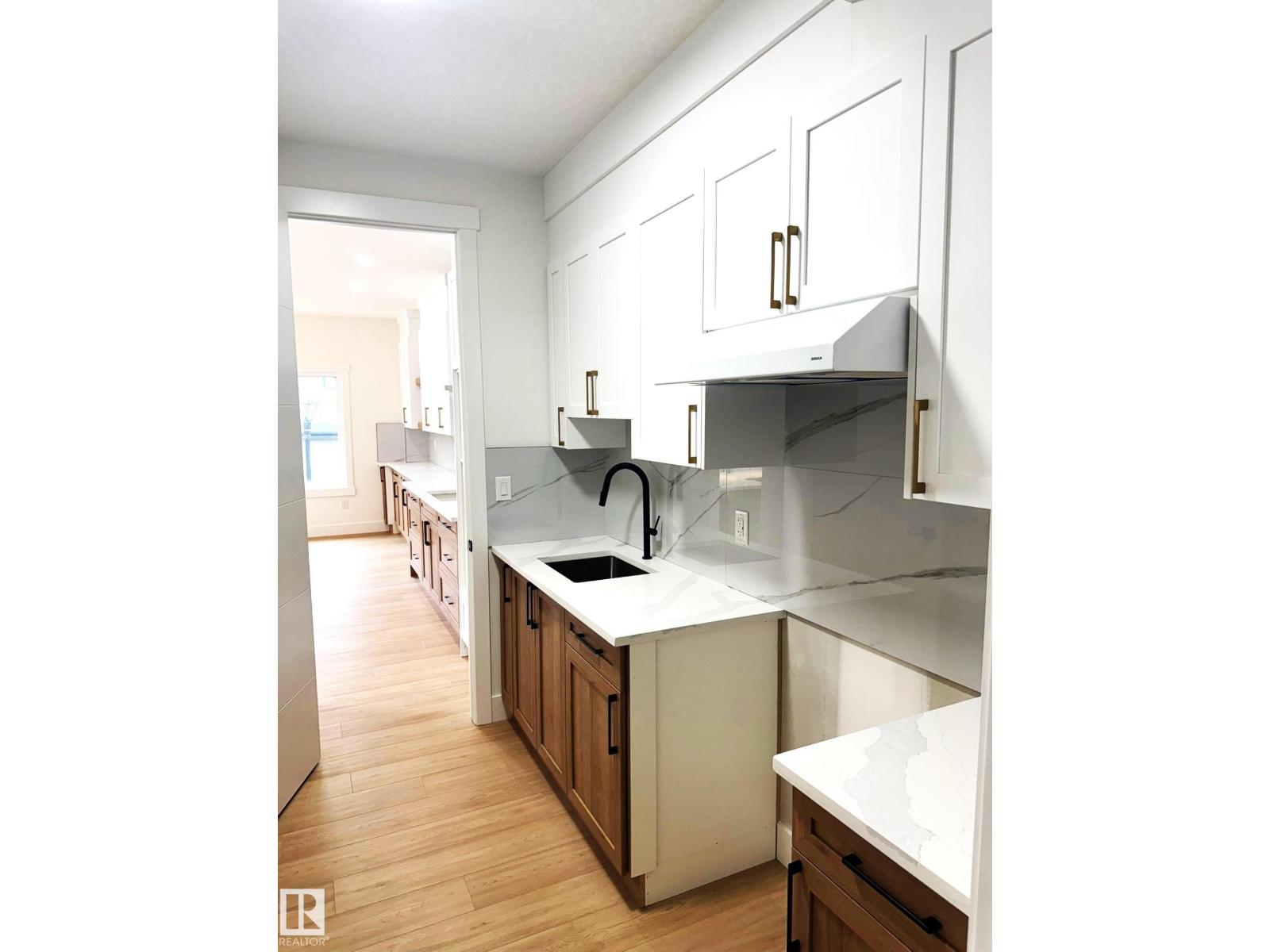 Property at 1133 GYRFALCON CR NW image 3