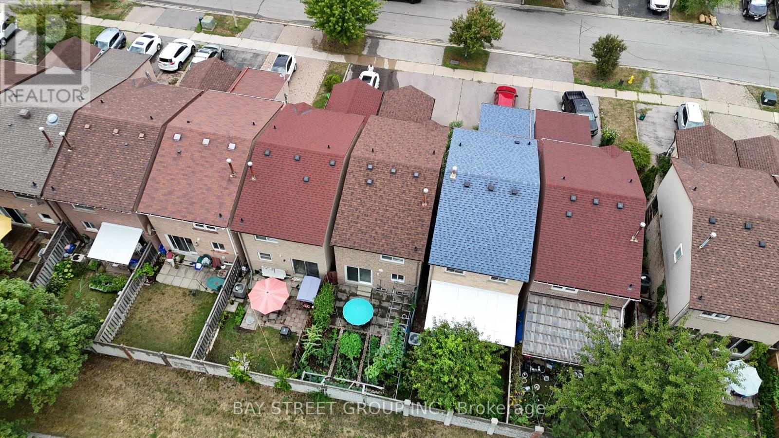 61 Mabley Crescent, Vaughan, Ontario  L4J 2Z7 - Photo 33 - N12351435
