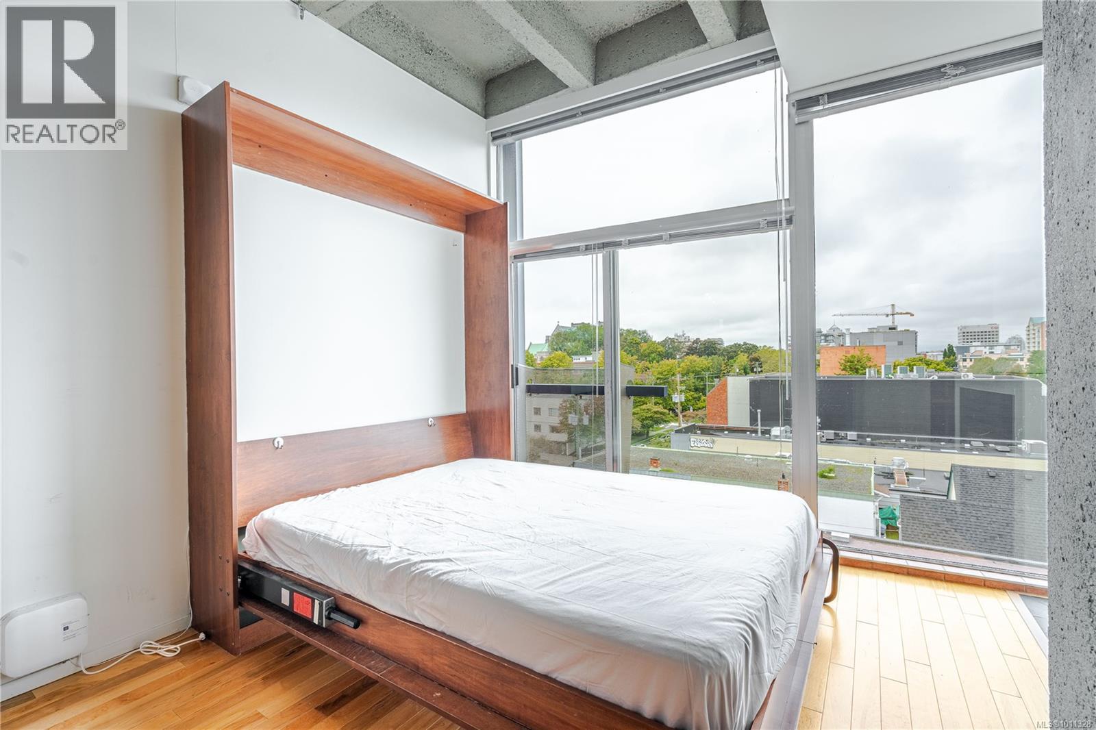 512 1061 Fort St, Victoria, British Columbia  V8V 3K9 - Photo 7 - 1011328