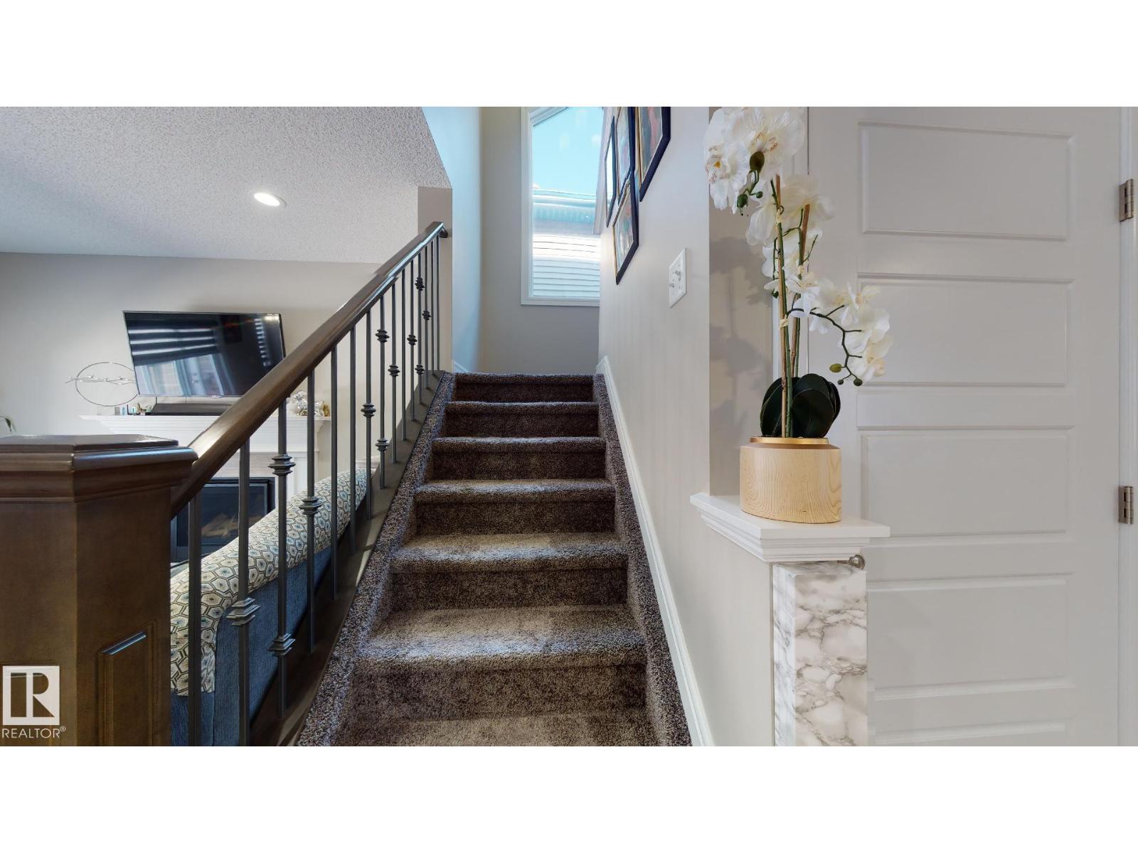 8716 Carson Wy Sw, Edmonton, Alberta  T6W 3K8 - Photo 16 - E4453160