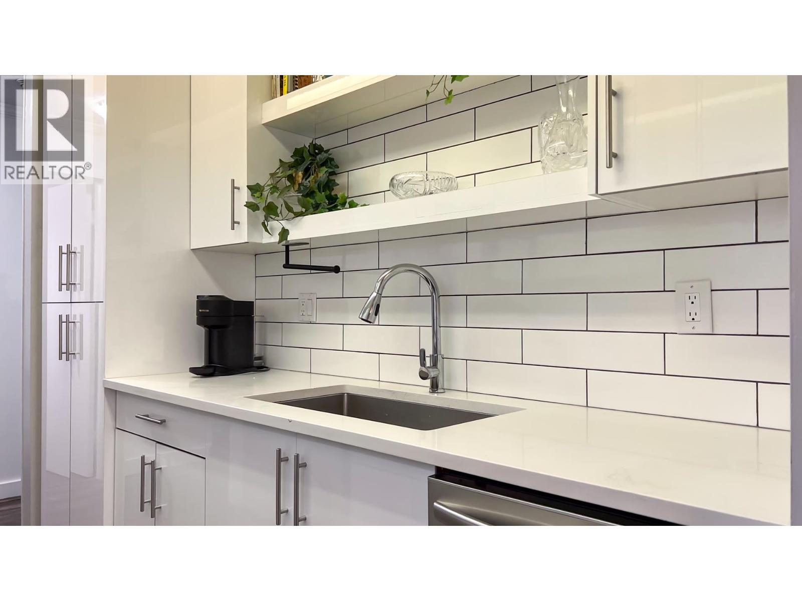 225 8860 No. 1 Road, Richmond, British Columbia V7C 4C2 - Photo 1 - R3001617