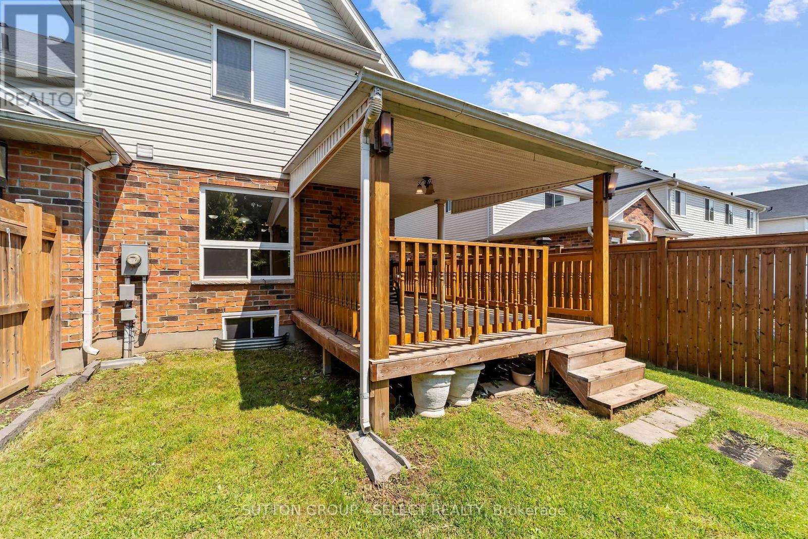 953 Silverfox Crescent, London North (North S), Ontario  N6G 5B6 - Photo 38 - X12324017