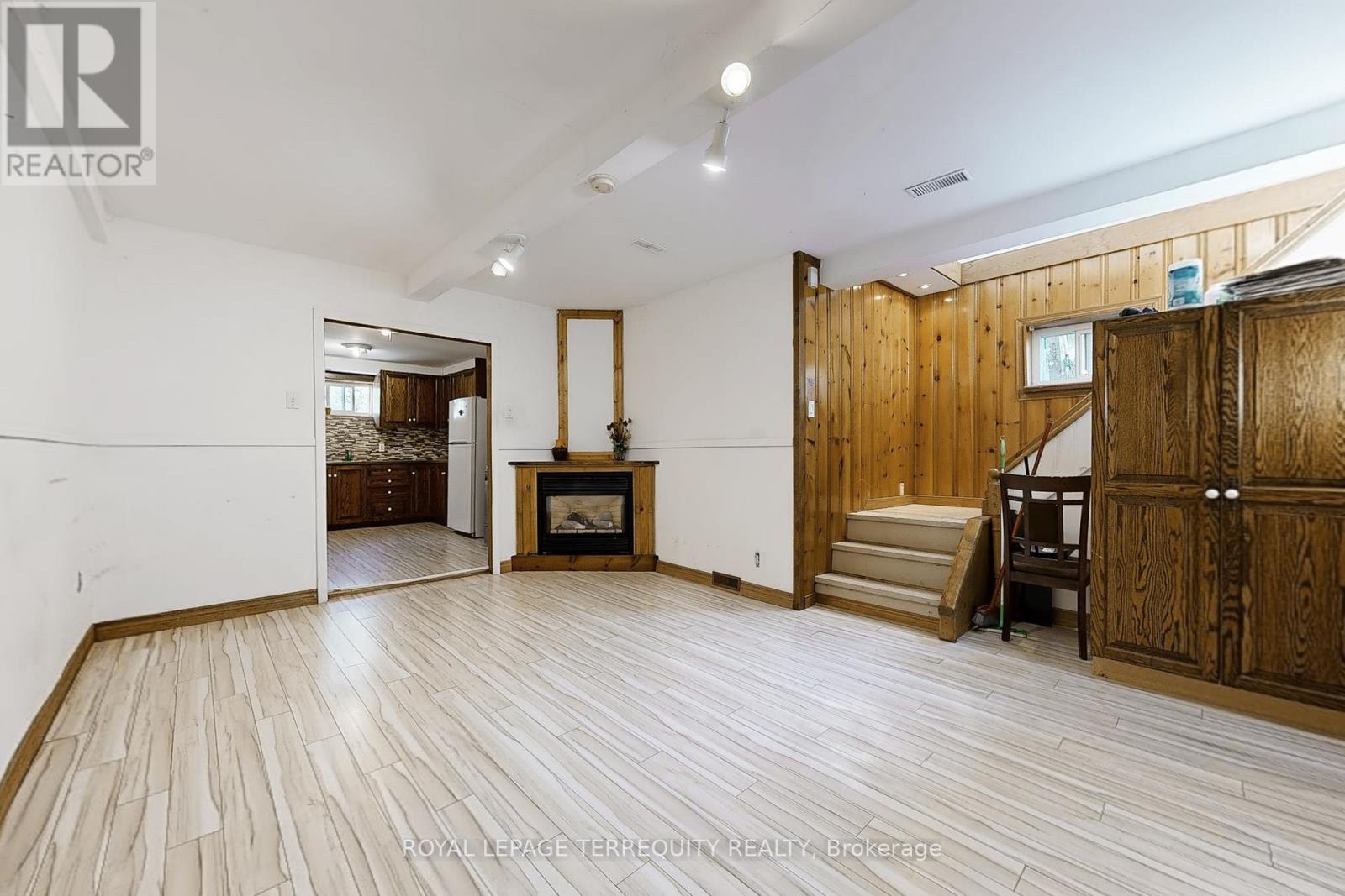631 Annland Street, Pickering, Ontario  L1W 1A9 - Photo 23 - E12351461