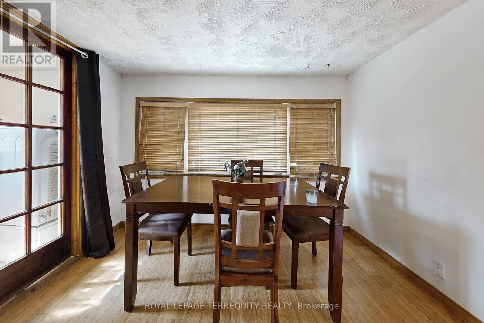 631 Annland Street, Pickering, Ontario  L1W 1A9 - Photo 7 - E12351461