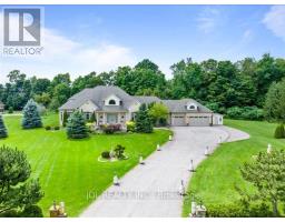 15 LAKE WOODS DRIVE, Whitchurch-Stouffville, Ontario