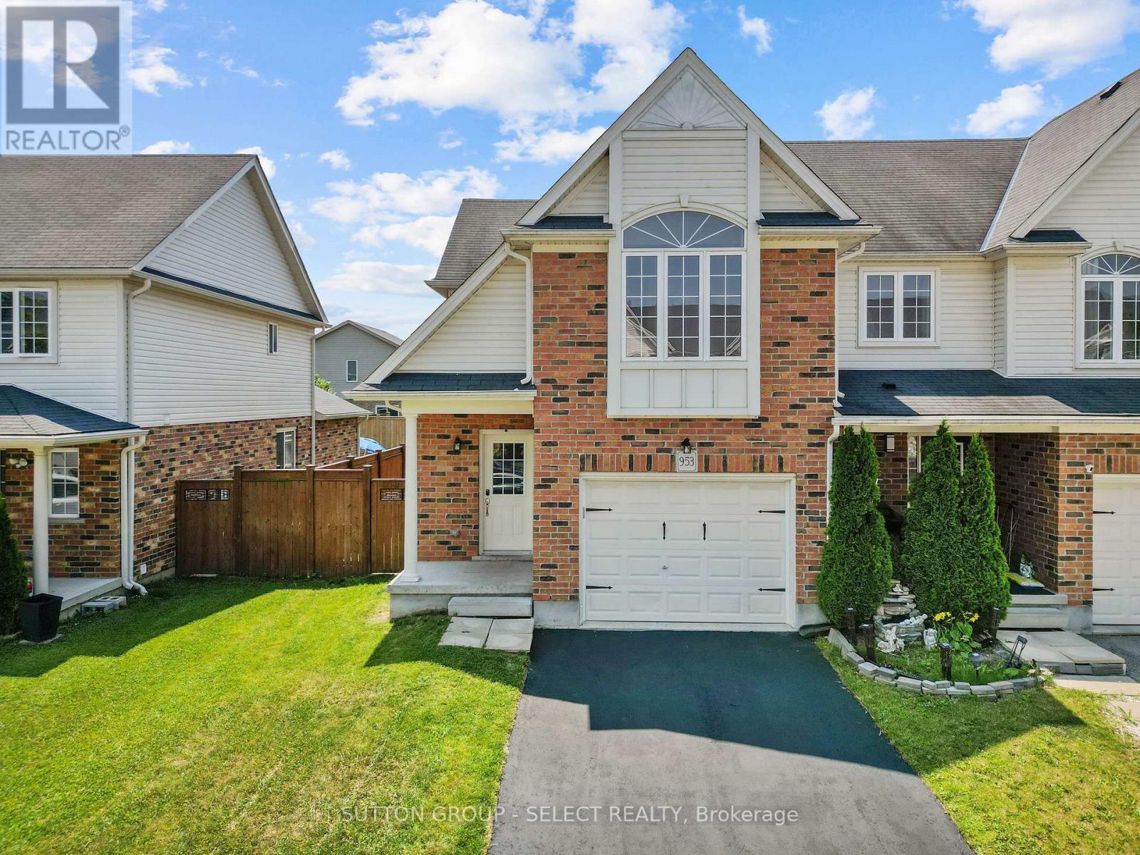 953 Silverfox Crescent, London North (North S), Ontario  N6G 5B6 - Photo 40 - X12324017