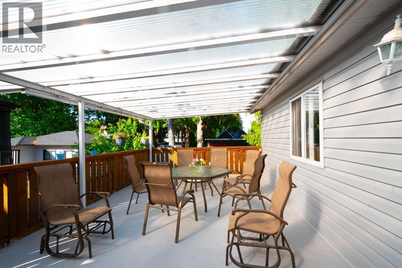 933 Fifth Street, New Westminster, British Columbia V3L 2Y5 - Photo 11 - R3038245