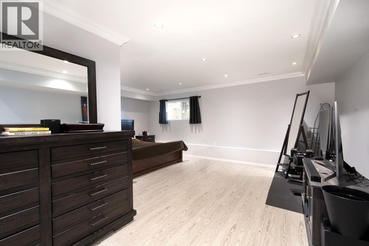 933 Fifth Street, New Westminster, British Columbia V3L 2Y5 - Photo 18 - R3038245