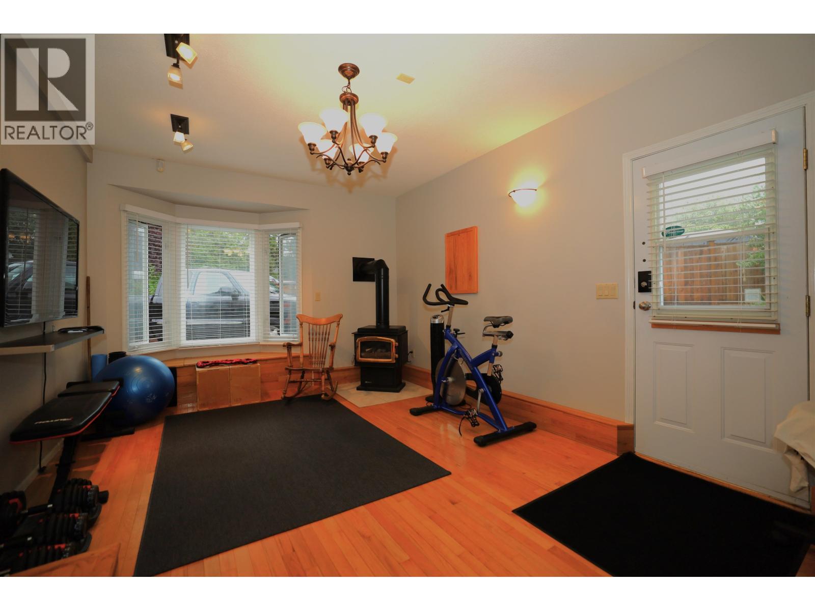 6318 Picadilly Place, Sechelt, British Columbia V0N 3A0 - Photo 16 - R3038261