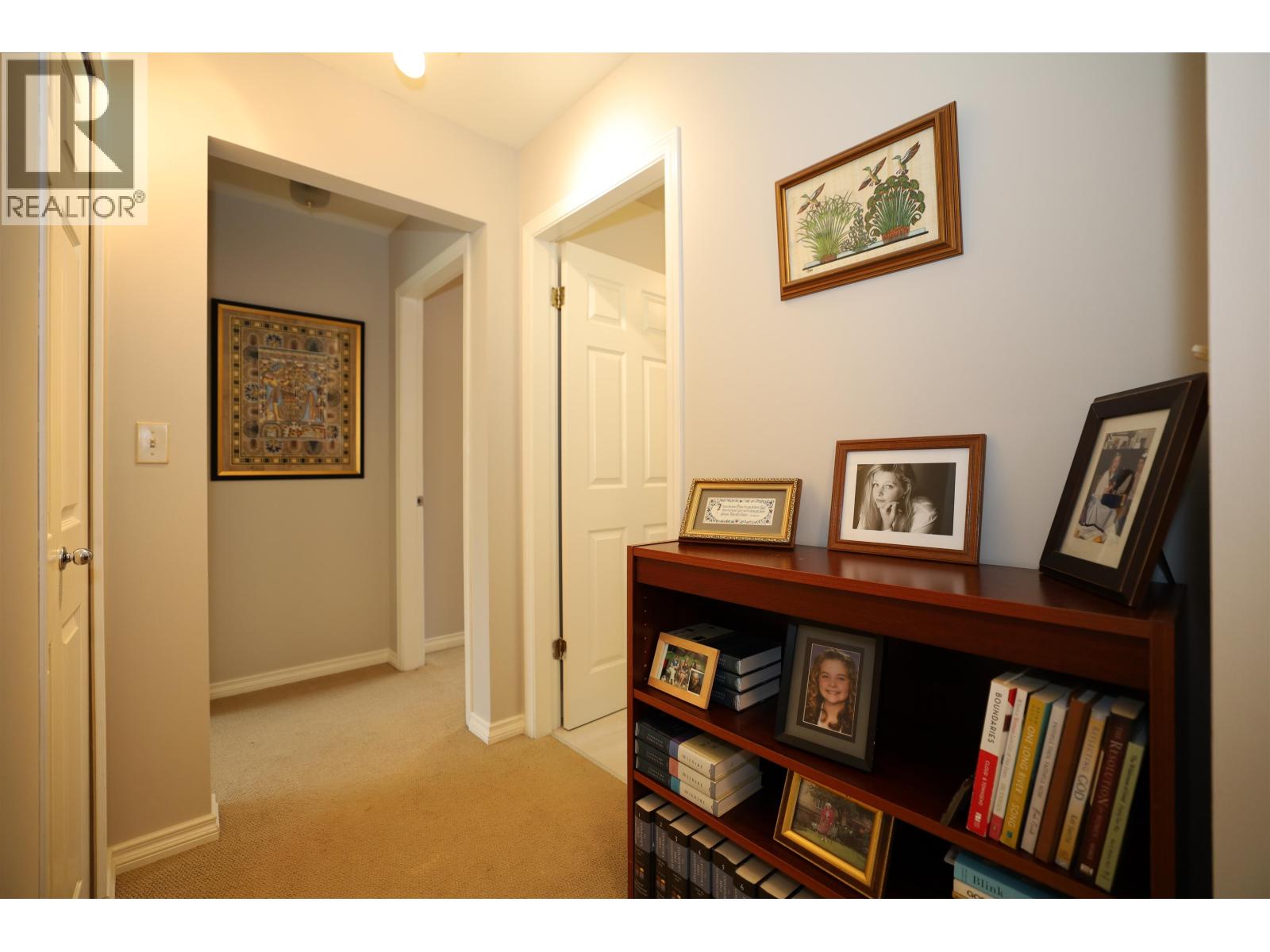 6318 Picadilly Place, Sechelt, British Columbia V0N 3A0 - Photo 31 - R3038261