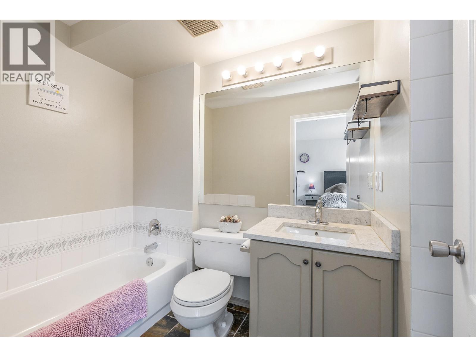 204 19130 Ford Road, Pitt Meadows, British Columbia  V3Y 2P1 - Photo 12 - R3011631