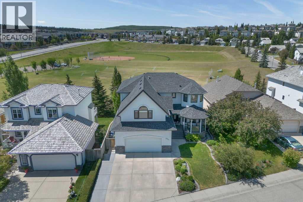 Property at 230 Bow Ridge Court image 3