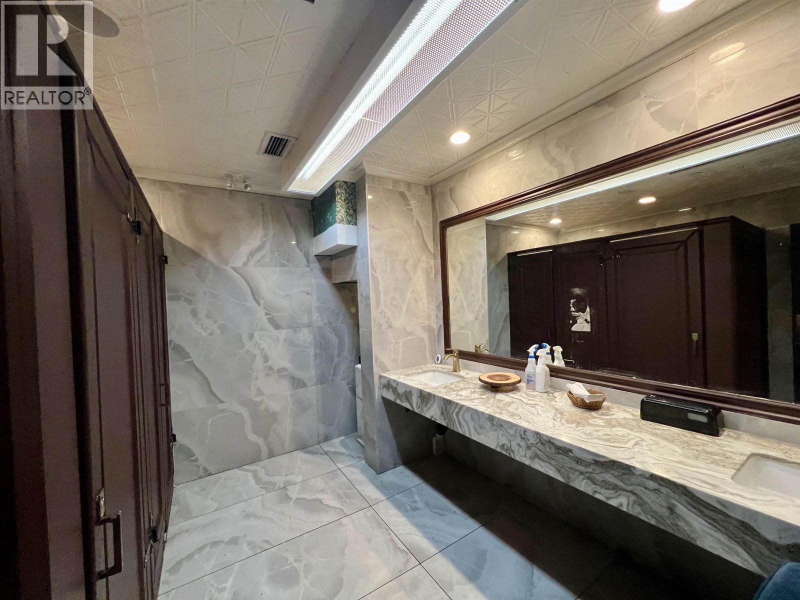 Fl 1 & 2 595 Hornby Street, Vancouver, British Columbia  V6C 2E8 - Photo 18 - C8071519