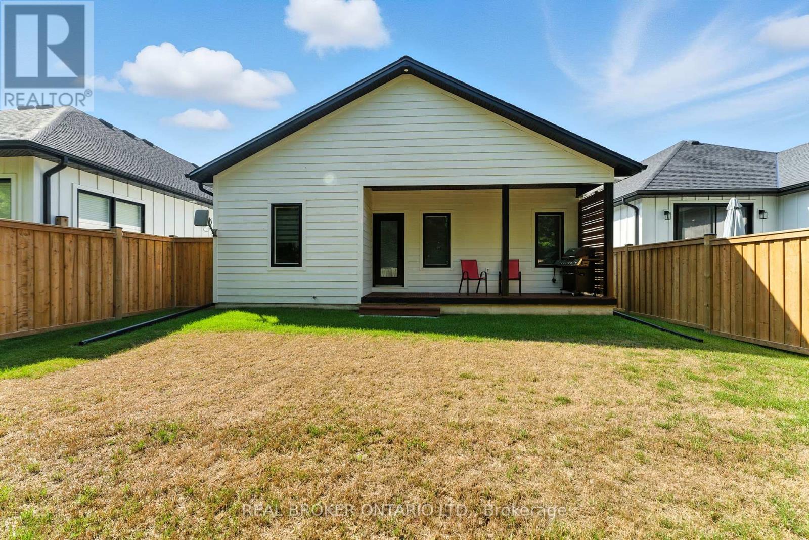 7 Macneil Court, Bayham, Ontario  N0J 1T0 - Photo 42 - X12351514