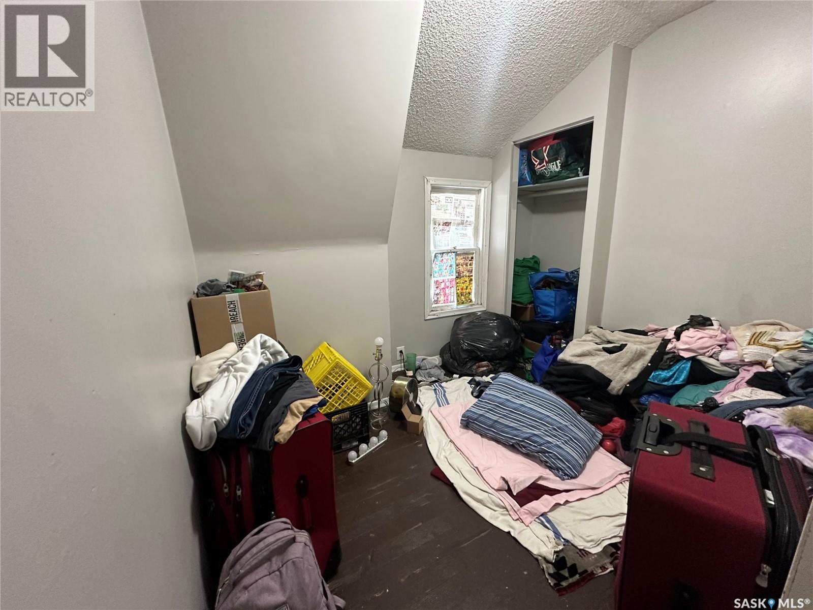 720 Cameron Street, Regina, Saskatchewan  S4T 2S1 - Photo 10 - SK015961