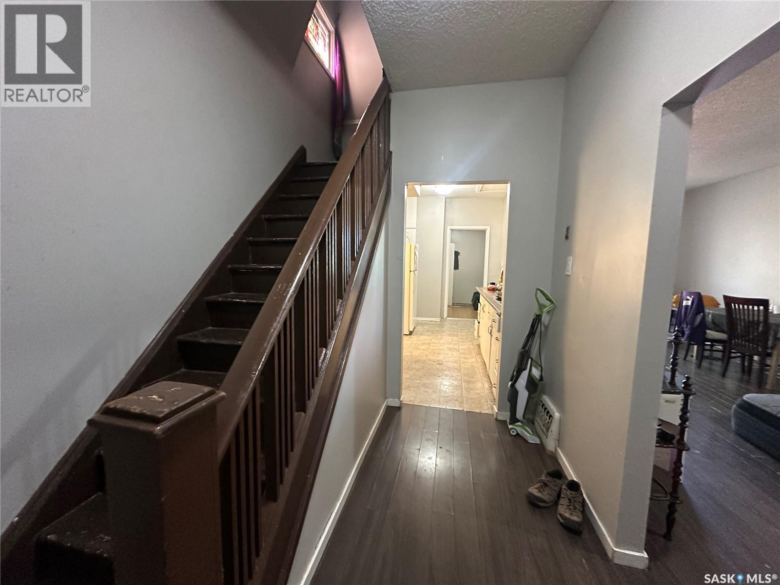 720 Cameron Street, Regina, Saskatchewan  S4T 2S1 - Photo 8 - SK015961