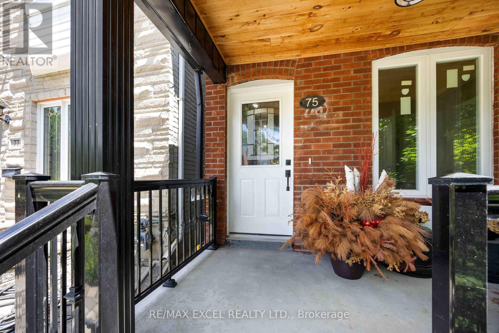Property at 75 HARVIE AVENUE image 2