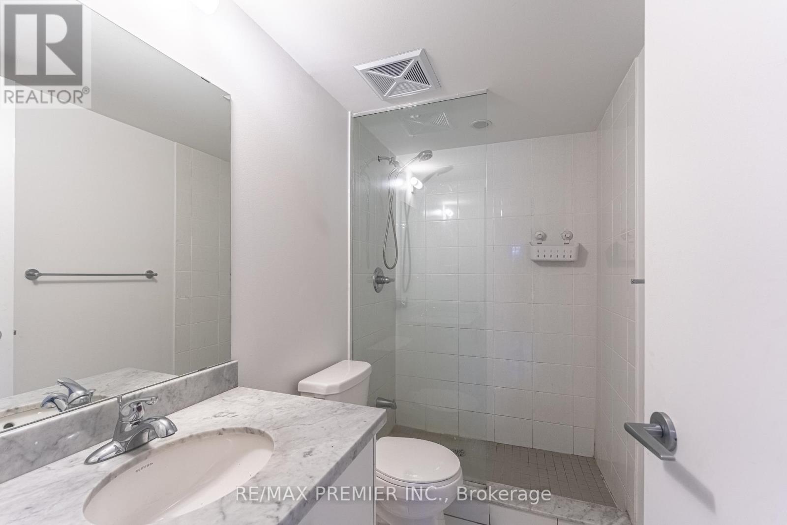B02 - 26 Bruce Street, Vaughan, Ontario  L4L 1J4 - Photo 12 - N12351532