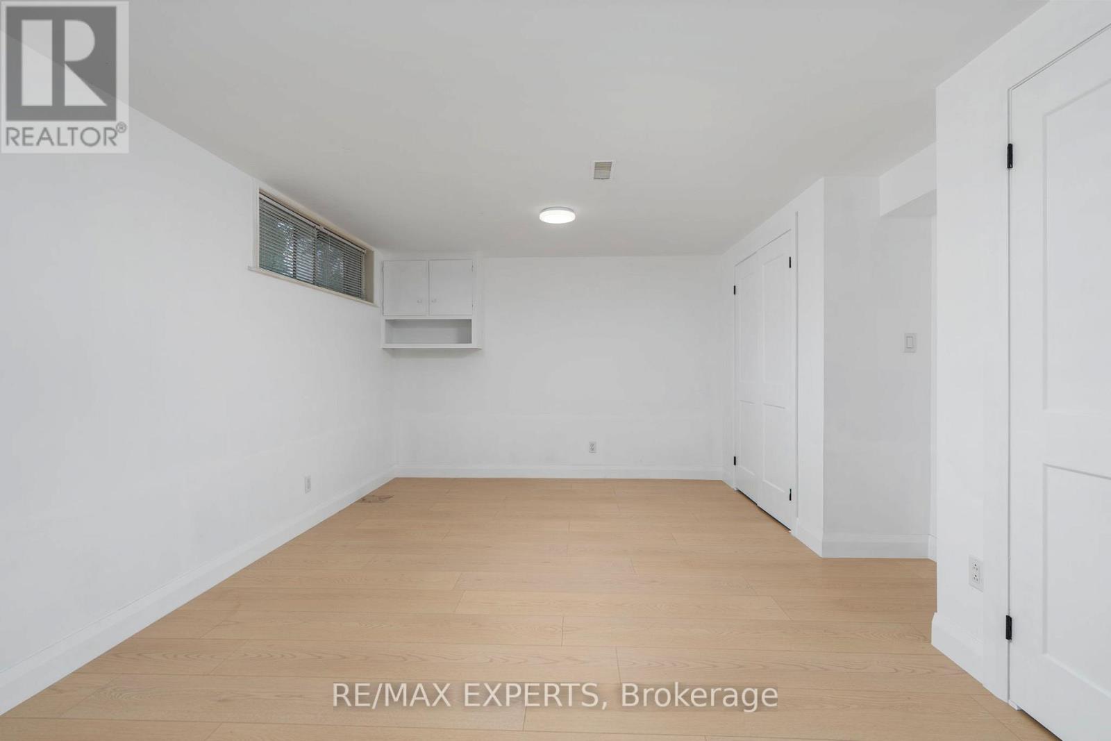 5 Paragon Road, Toronto, Ontario  M9R 1J6 - Photo 8 - W12351559