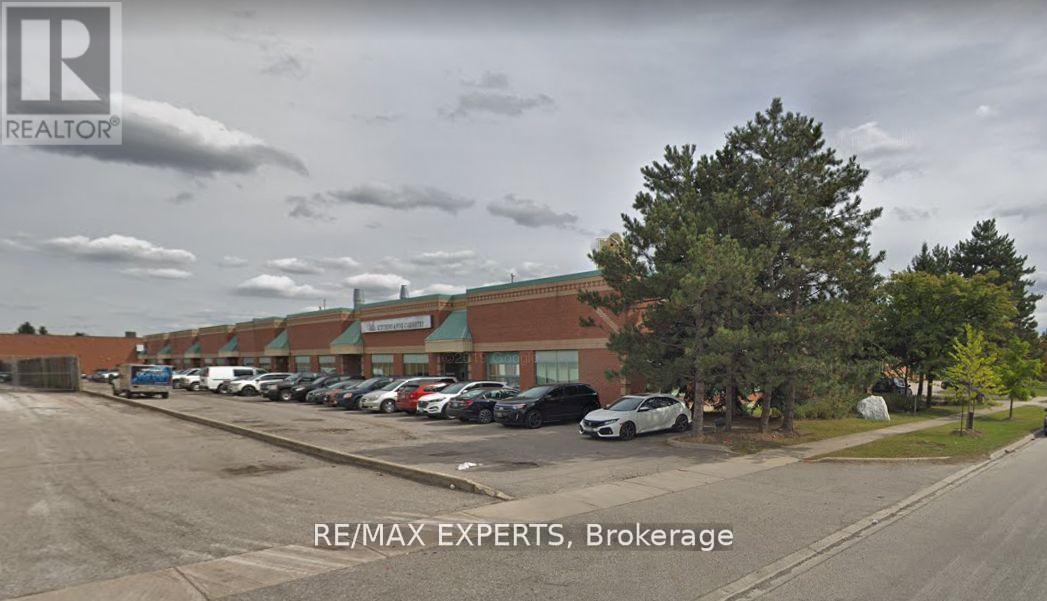 8-9 - 221 DEERHURST DRIVE, Brampton, Ontario