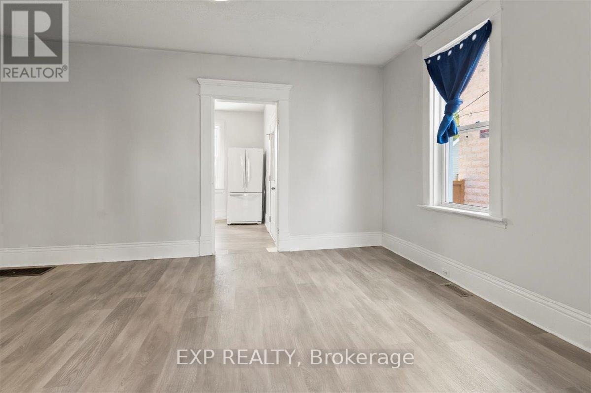 650 Armour Road, Peterborough East, Ontario  K9H 1Z4 - Photo 10 - X12351578