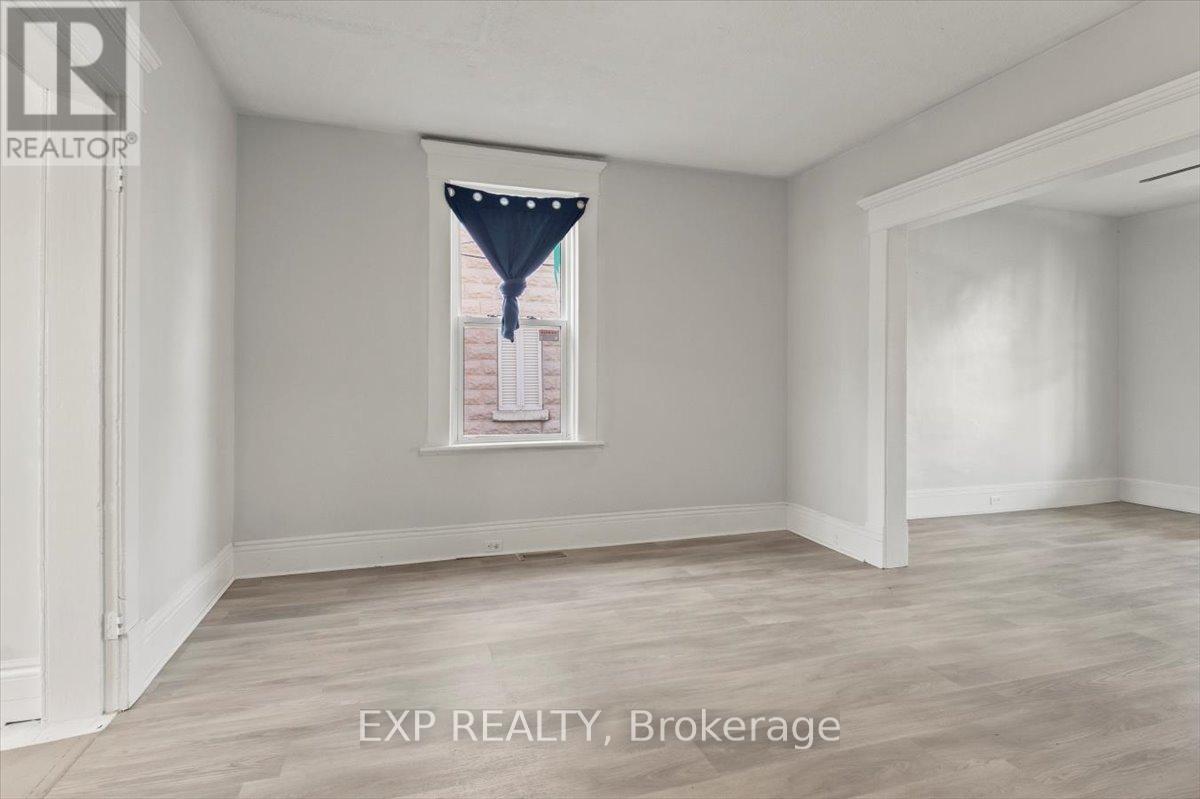 650 Armour Road, Peterborough East, Ontario  K9H 1Z4 - Photo 11 - X12351578