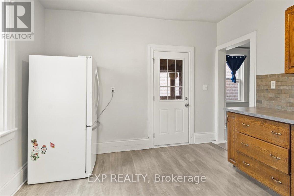 650 Armour Road, Peterborough East, Ontario  K9H 1Z4 - Photo 15 - X12351578