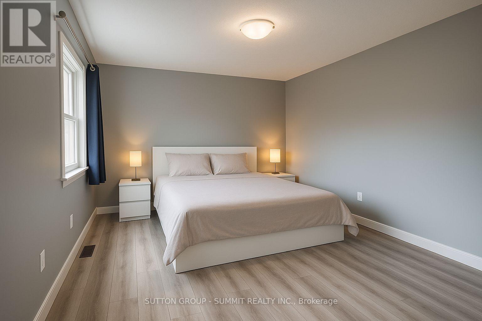 1060 Southdale Road E, London South, Ontario  N6E 1B2 - Photo 11 - X12351537