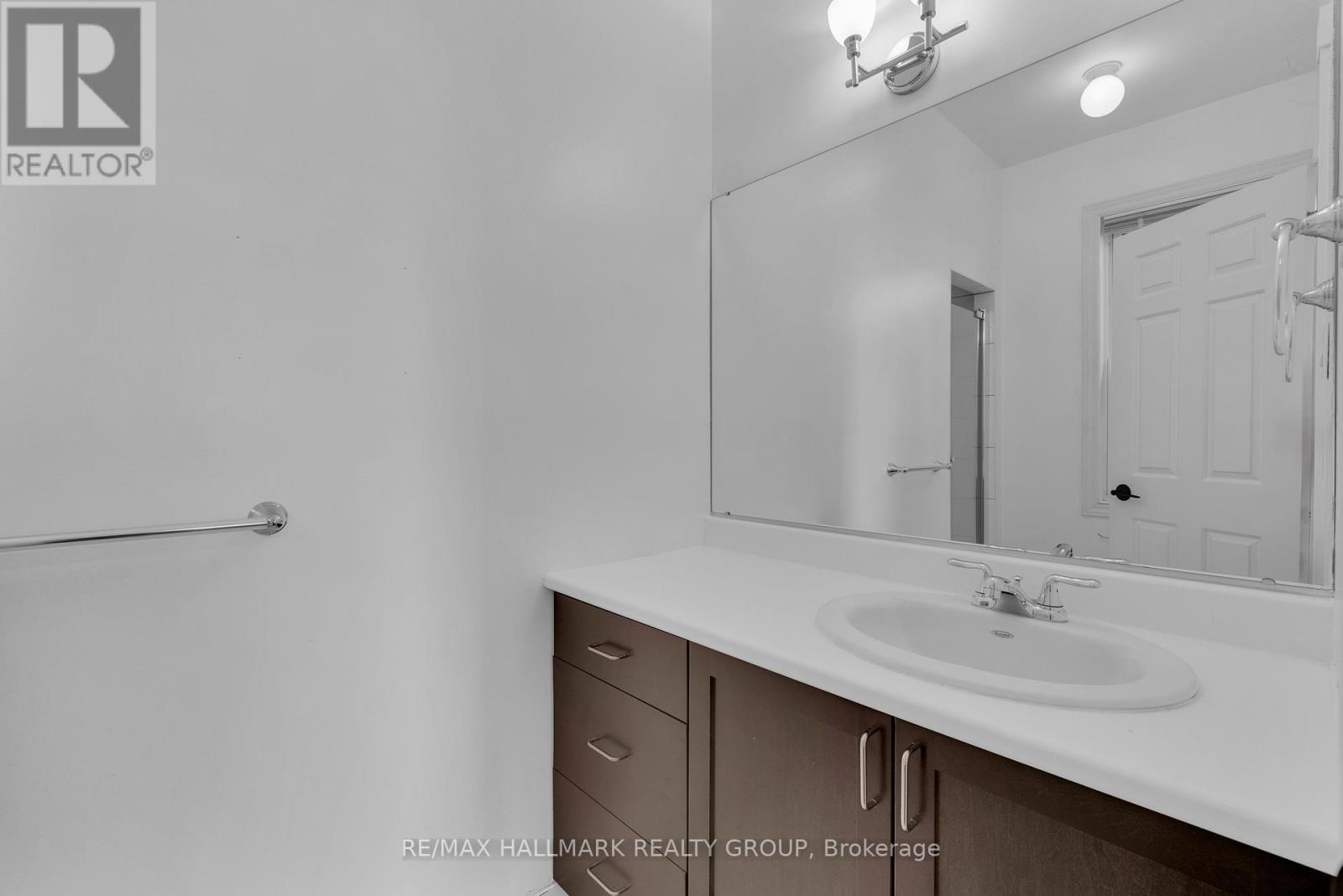 121 & 123 York Street, Ottawa, Ontario  K1N 5T4 - Photo 21 - X12351577
