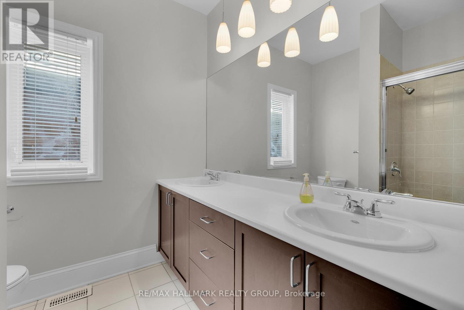 121 & 123 York Street, Ottawa, Ontario  K1N 5T4 - Photo 25 - X12351577