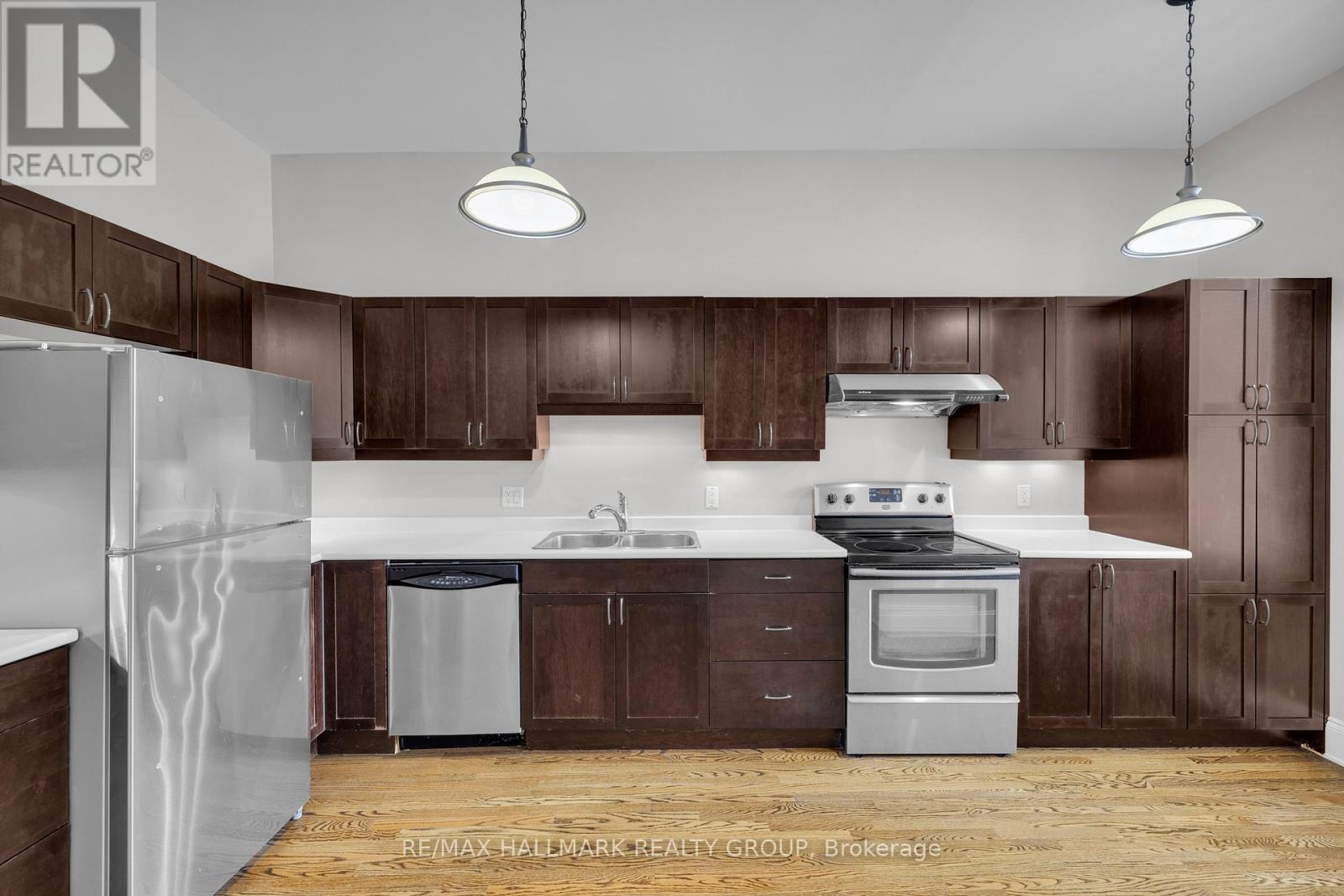 121 & 123 York Street, Ottawa, Ontario  K1N 5T4 - Photo 29 - X12351577