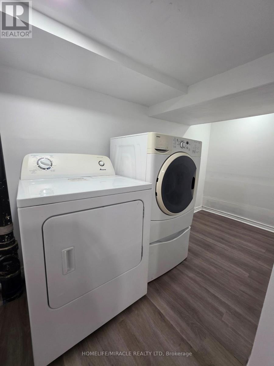 Lower - 25 Judith Crescent, Brampton, Ontario  L6S 3J3 - Photo 10 - W12351517